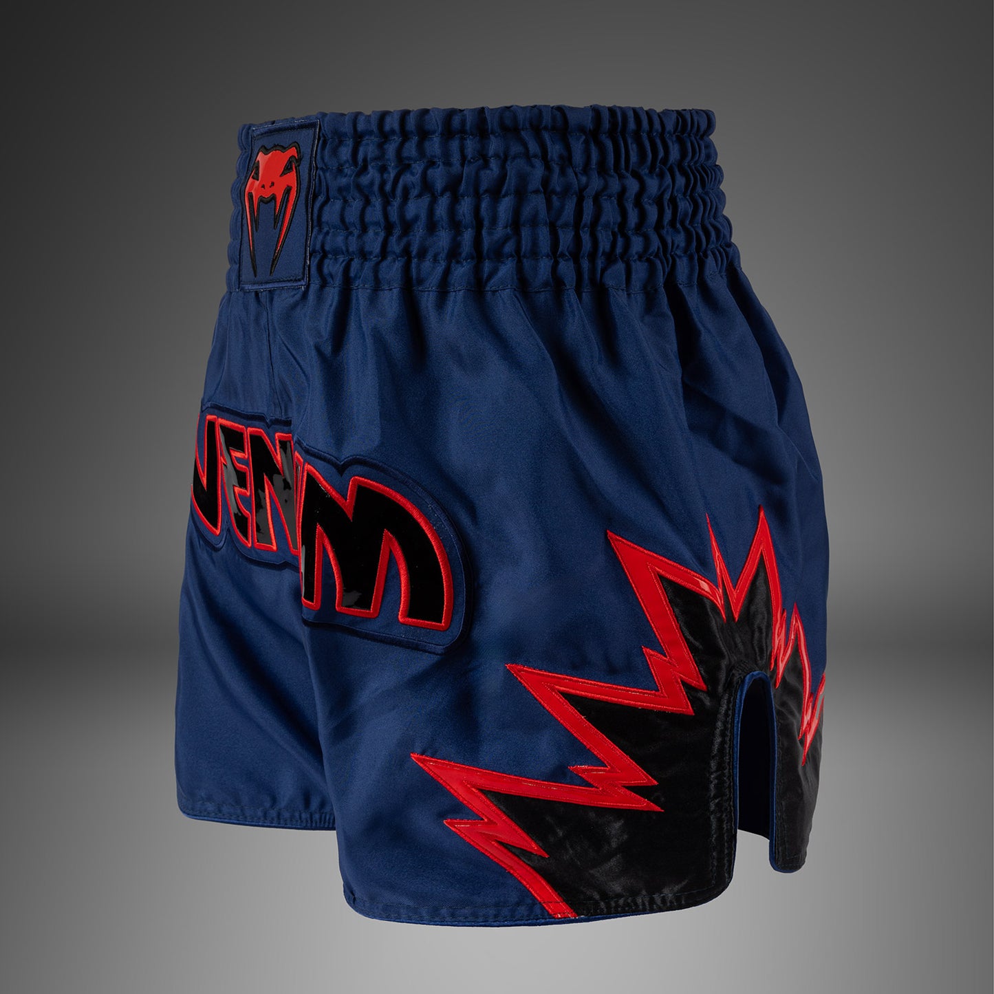 Venum Inferno Muay Thai Shorts - Königsblau/Rot/Schwarz