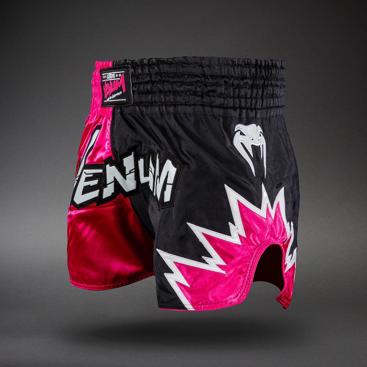 Venum Inferno 2.0 Muay Thai Shorts - Pink/Schwarz