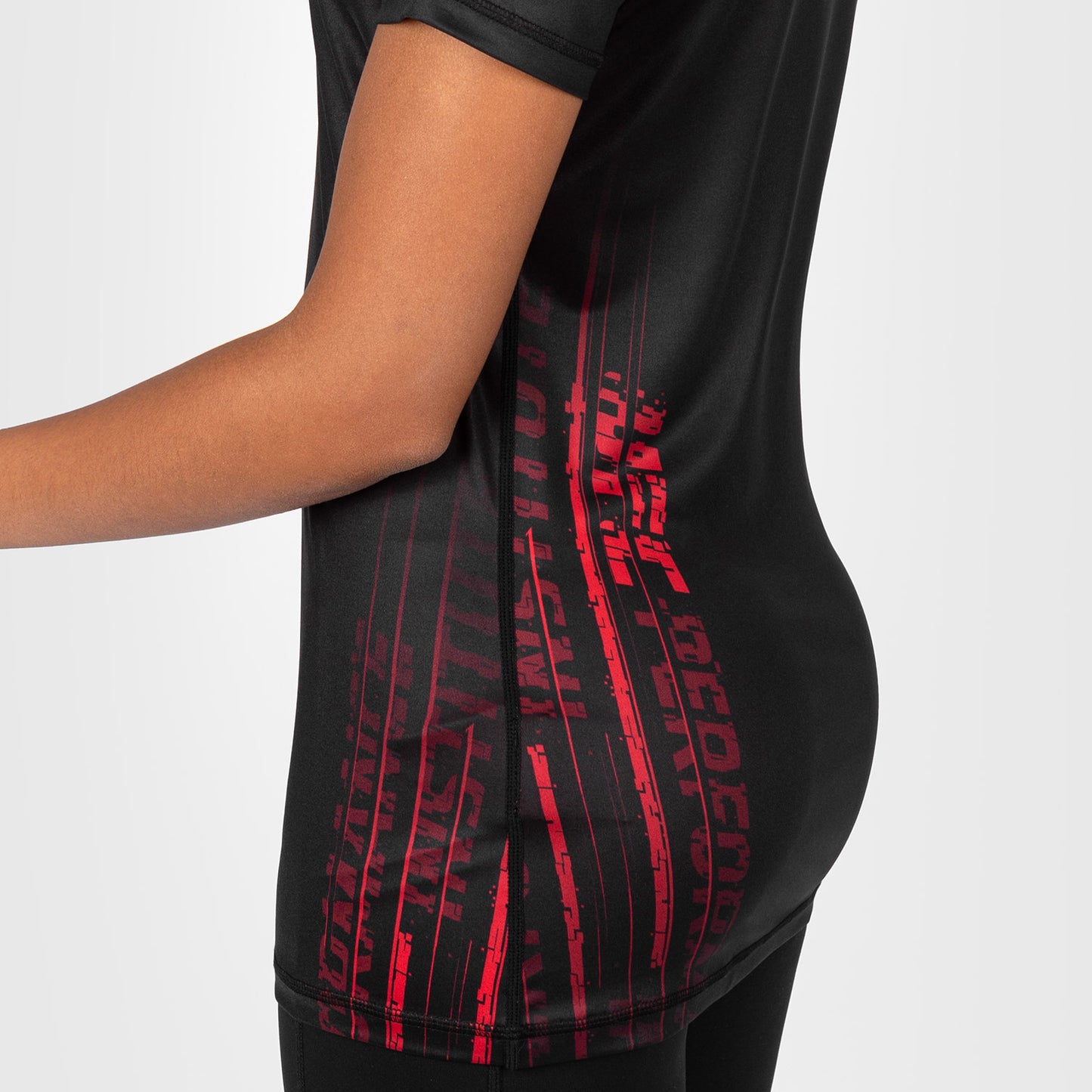 UFC Venum Performance Institute 2.0 Dry-Tech T-shirt für Frauen - Schwarz/Rot