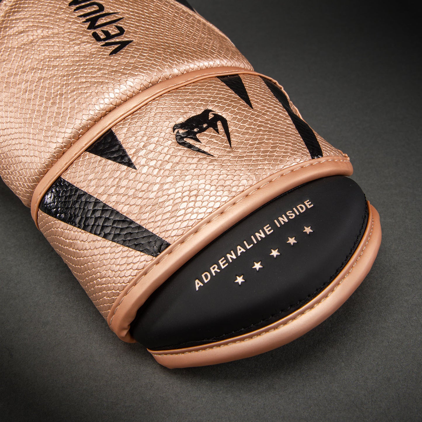 Venum Challenger 4.0 Scales Boxhandschuhe – Perlmuttrosa/Schwarz