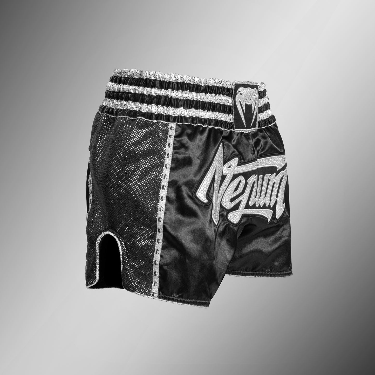 Venum Absolute 2.0 Muay Thai Shorts - Schwarz/Silber