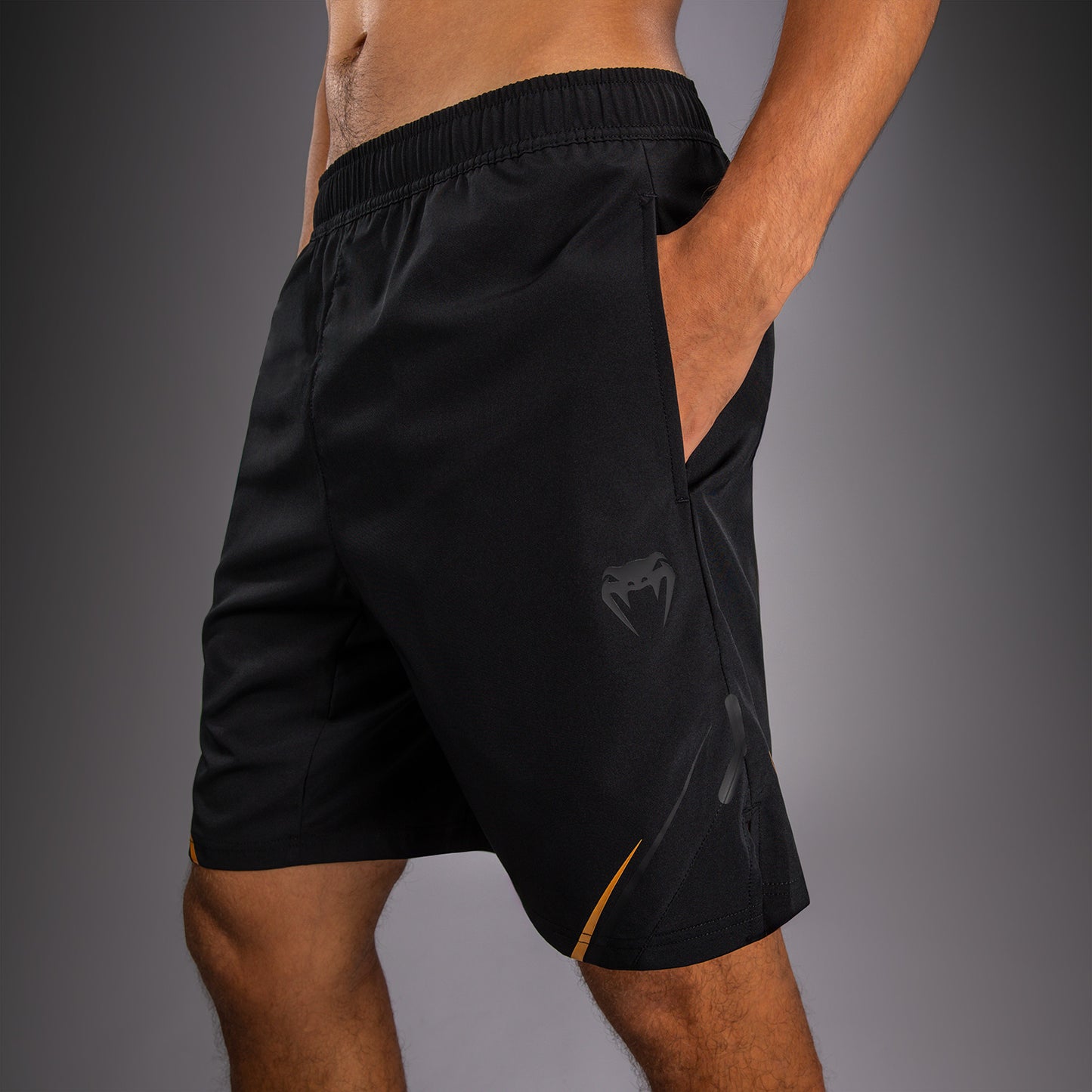 Venum G-Core Trainingsshorts - Schwarz/Gold
