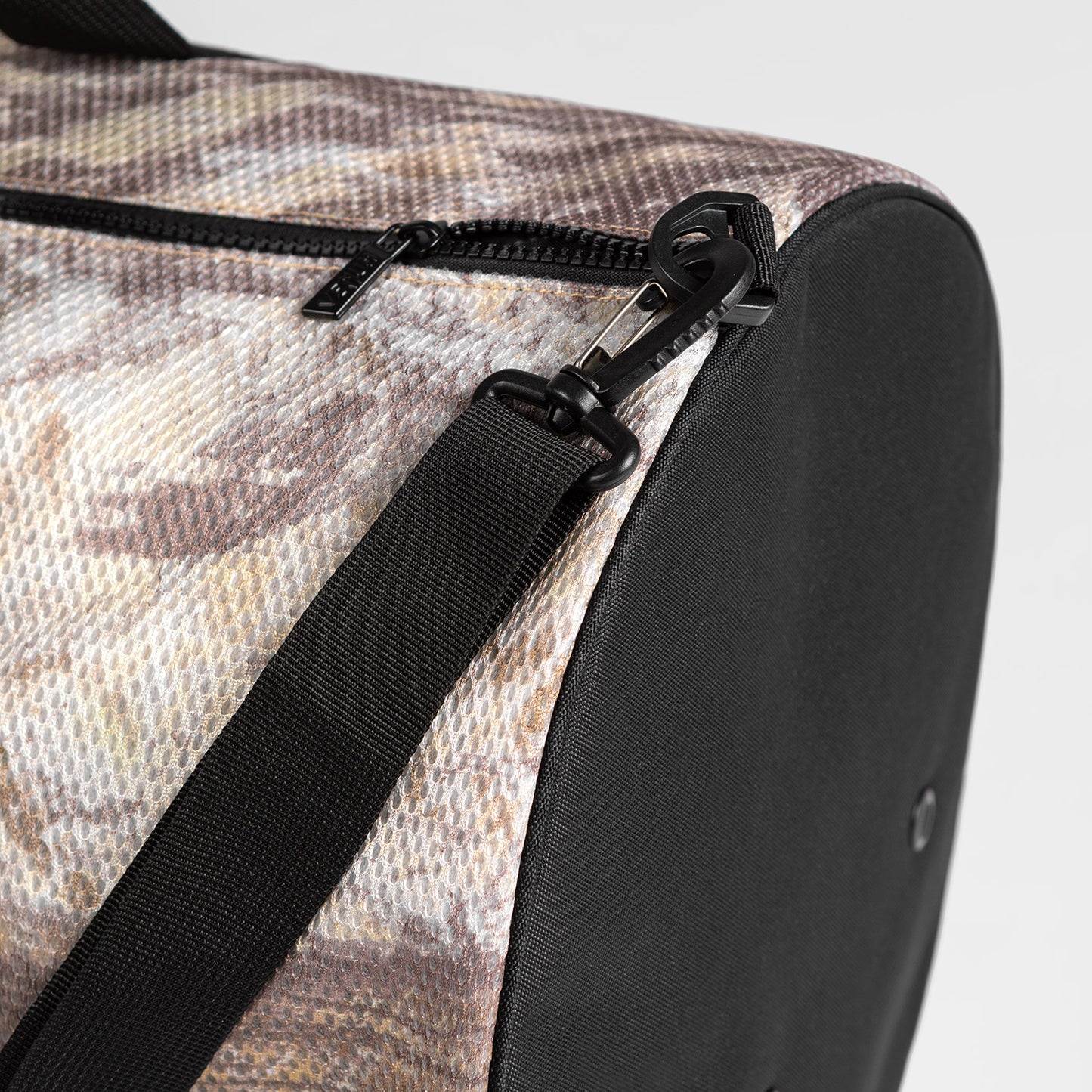Venum Laser XT Realtree Sporttasche – Wüstentarn