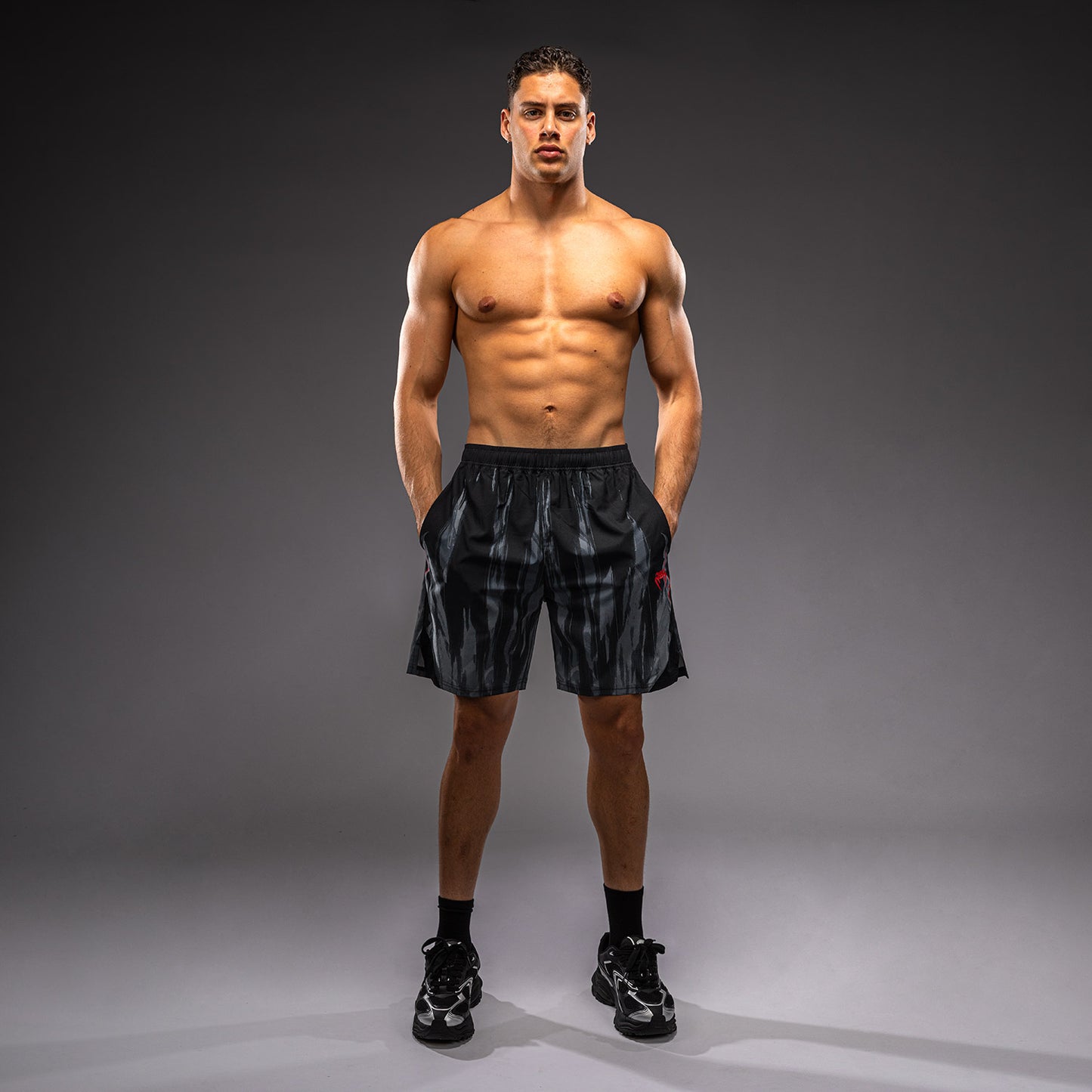 Venum Demon Training Shorts - Schwarz/Grau