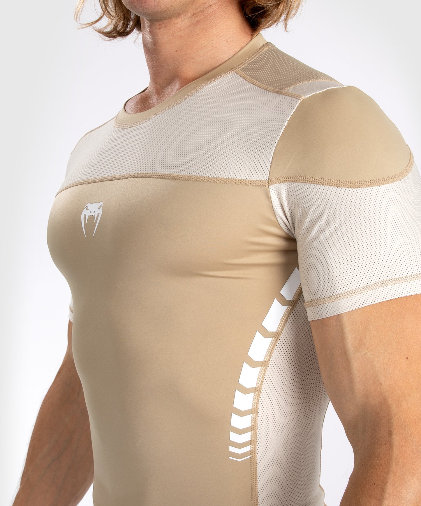 Venum Tempest Herren Kurzarm Rashguard - Beige/Sand