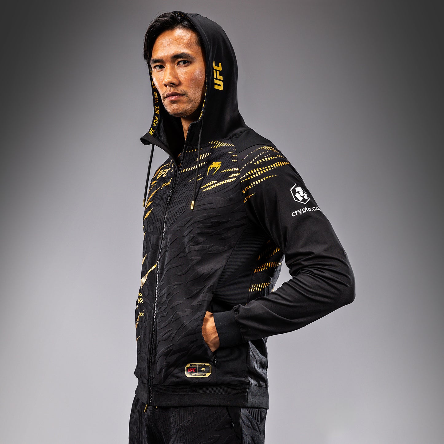 UFC Fusion by Venum Authentic Fight Night Herren Walkout Hoodie - Champion