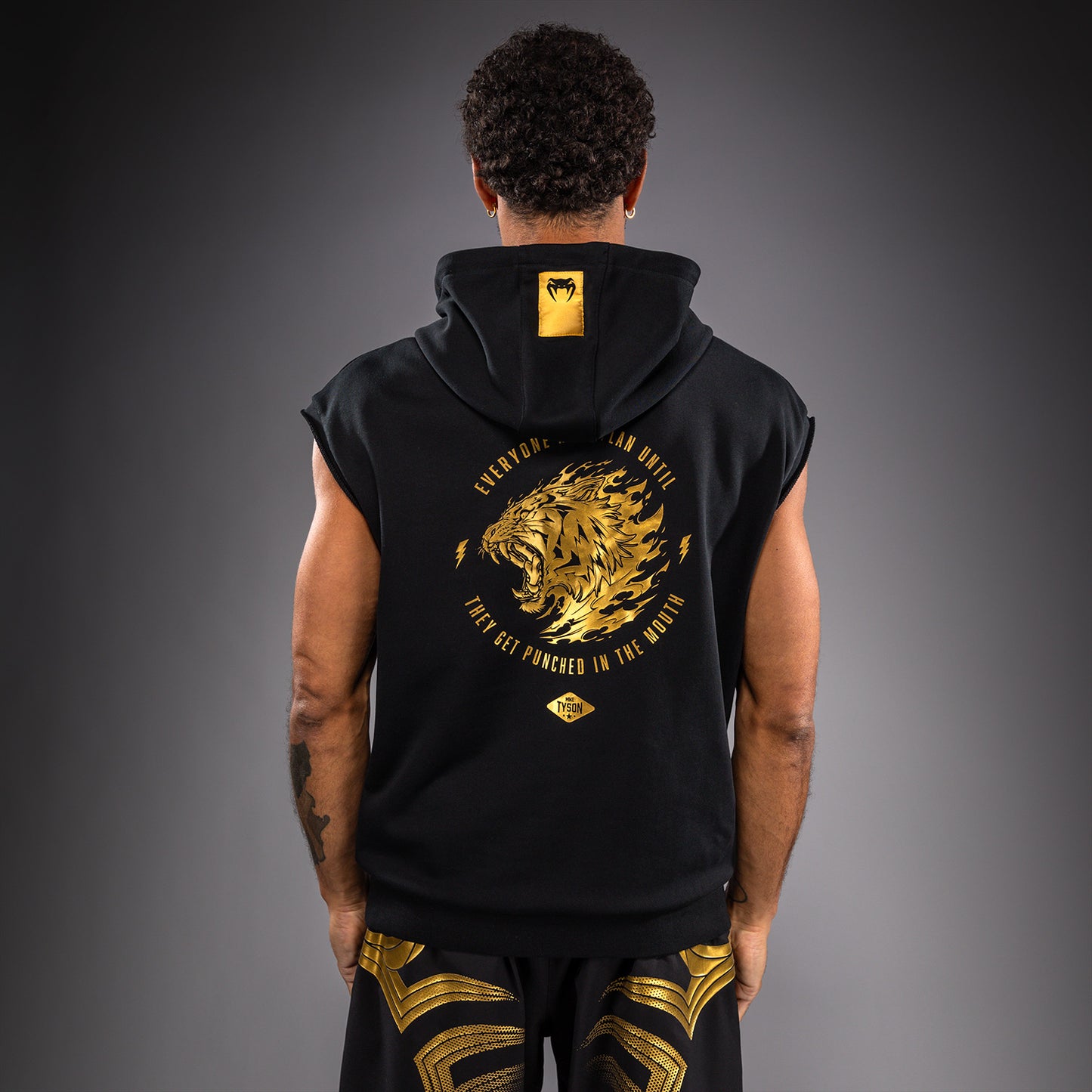 Venum x Mike Tyson Tiger Ärmelloser Kapuzenpullover - Schwarz/Gold