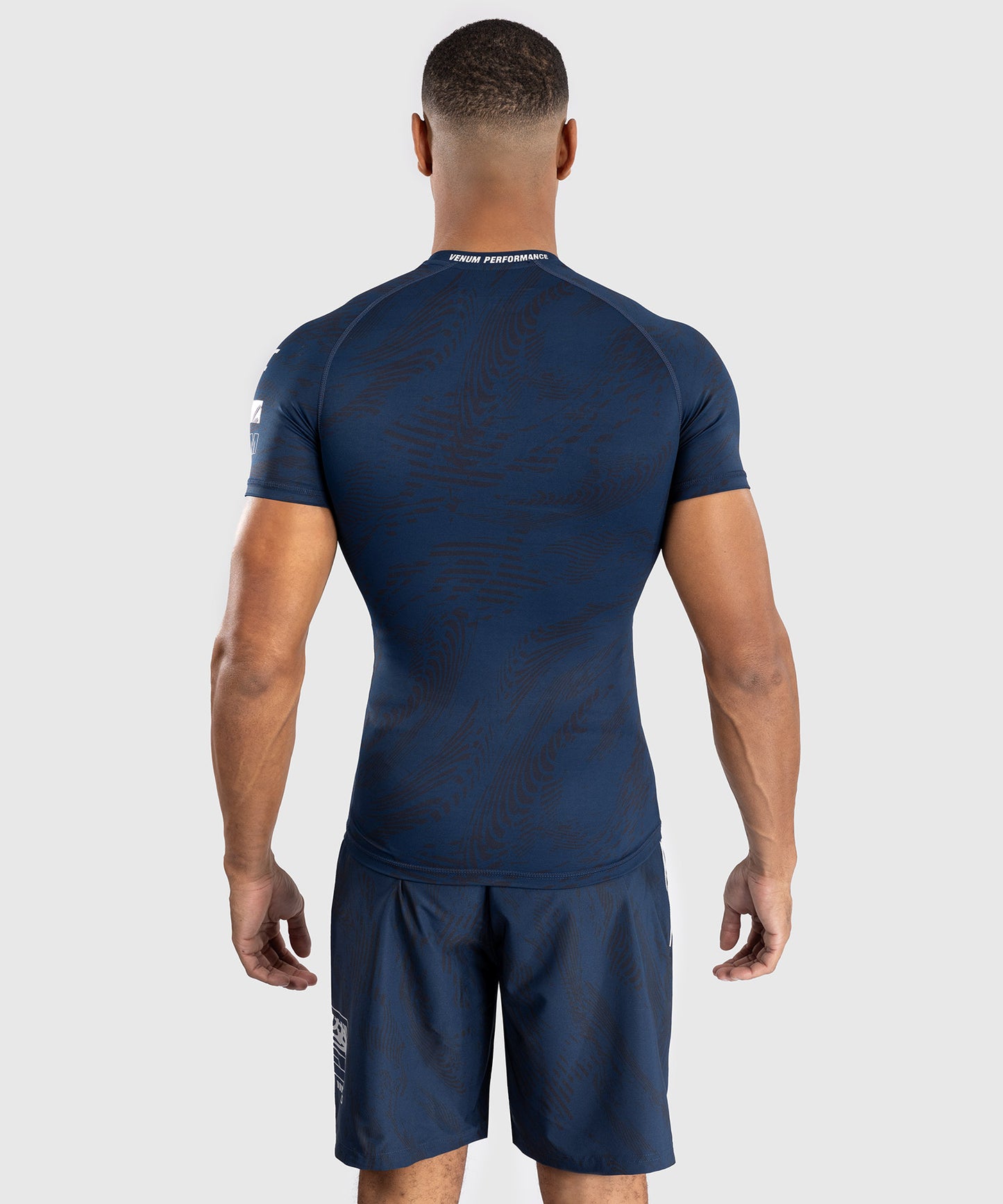 UFC Fusion by Venum Fight Week Herren Performance Kurzarm Rashguard - Ozeanisches Blau