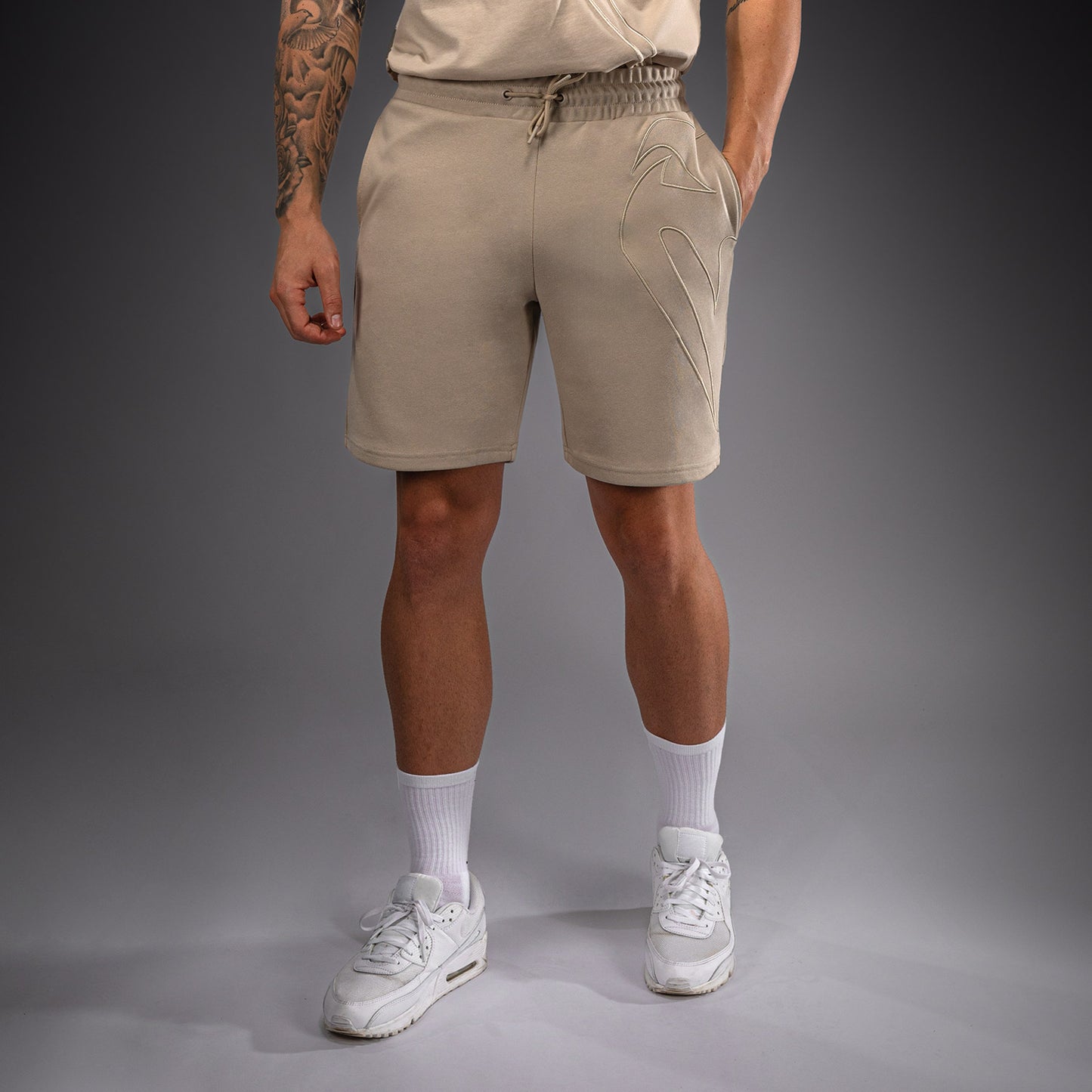 Venum Giant 3D Shorts aus Baumwolle – Hellbeige