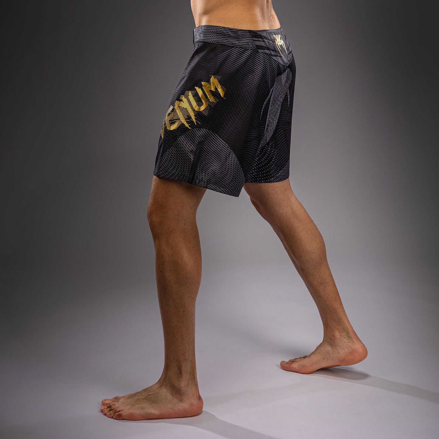 Venum Galactic 3.0 Fightshorts - Schwarz/Gold