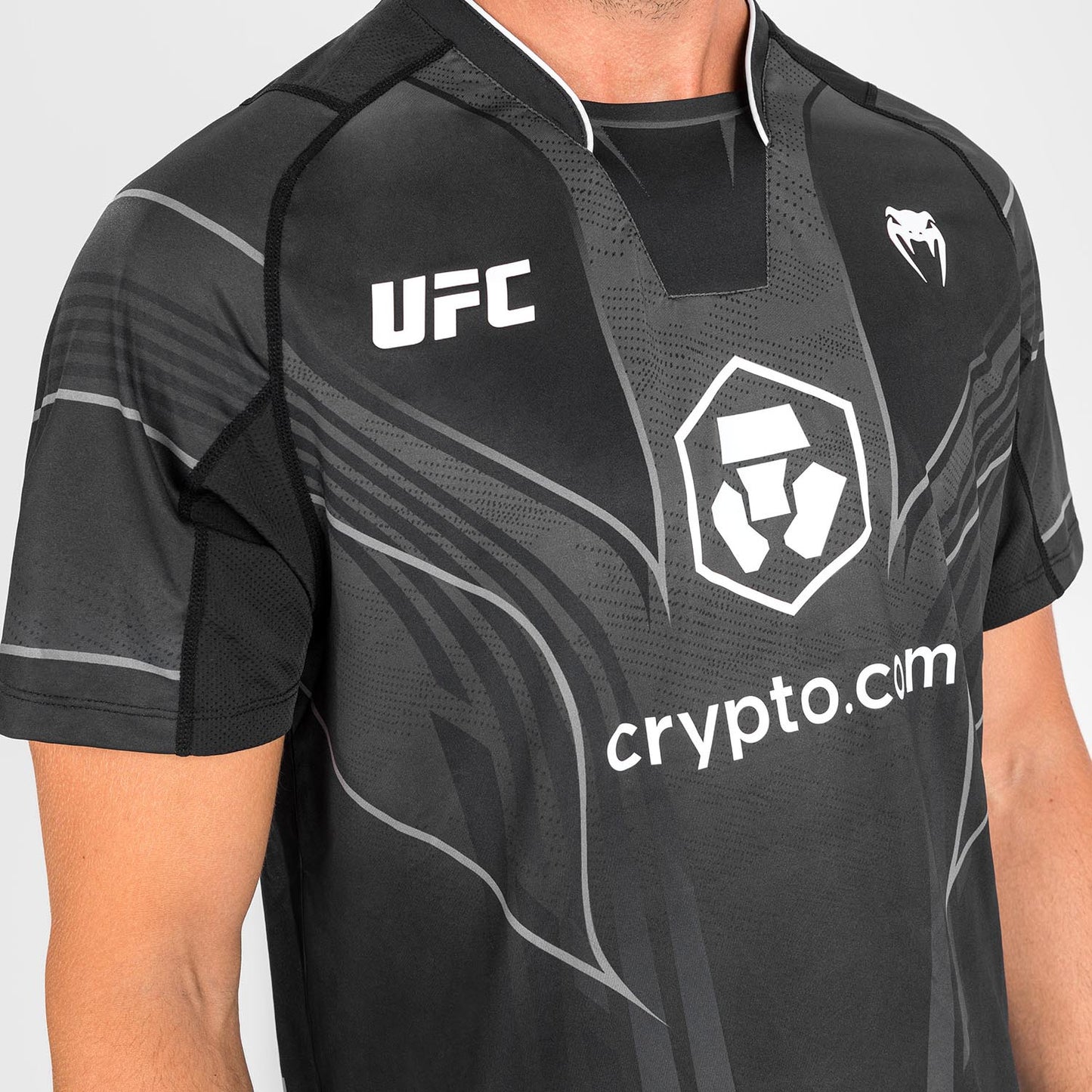 UFC Venum Authentic Fight Night 2.0 Männer Walkout Jersey - schwarz