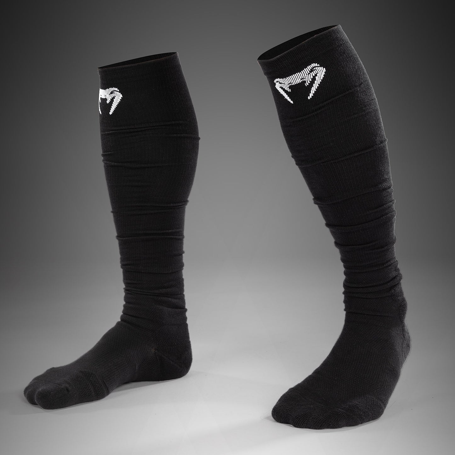 Venum Elite Performance Lange Socken - Schwarz/Weiß