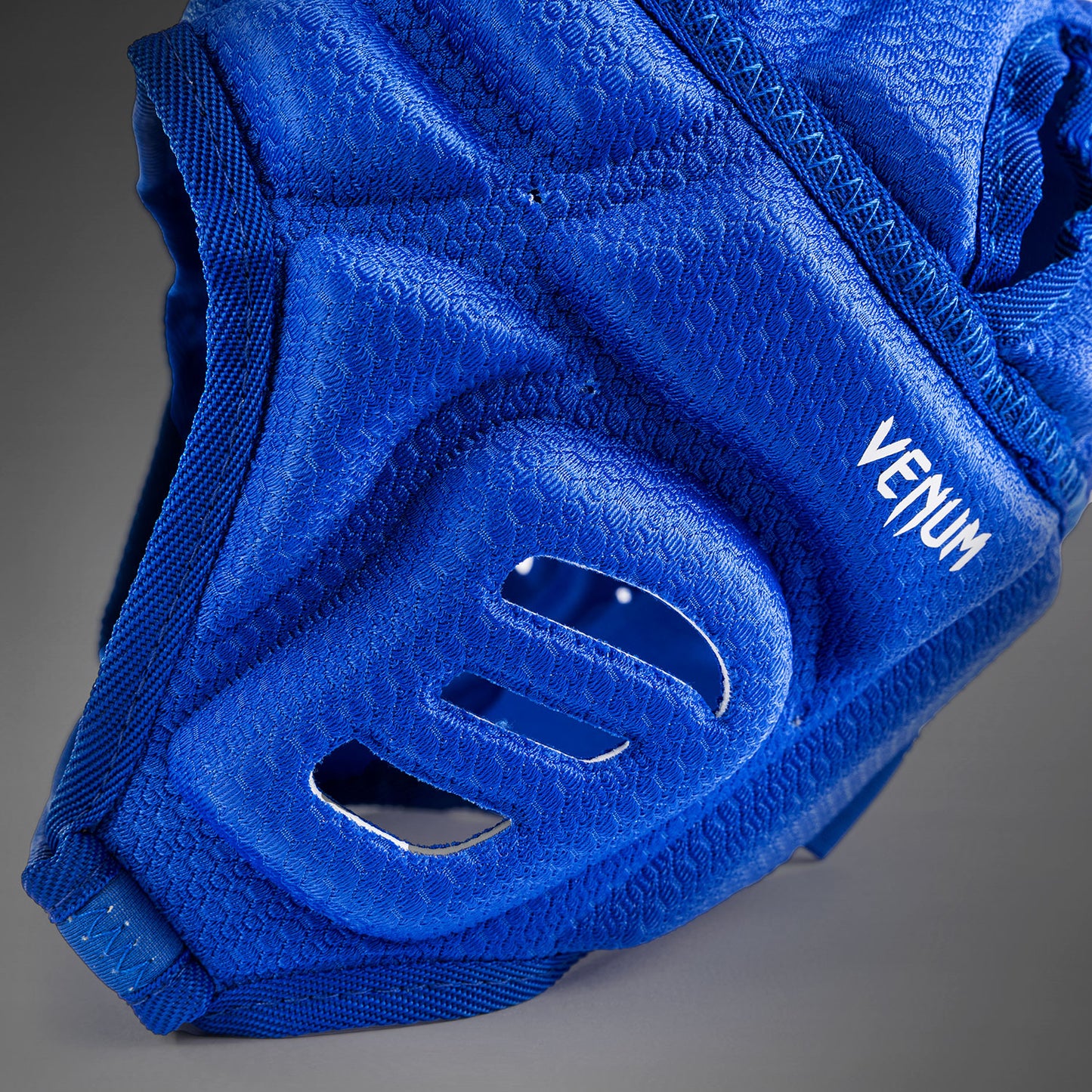 Venum Elite Protect Softshell Helm – Royalblau/Weiß