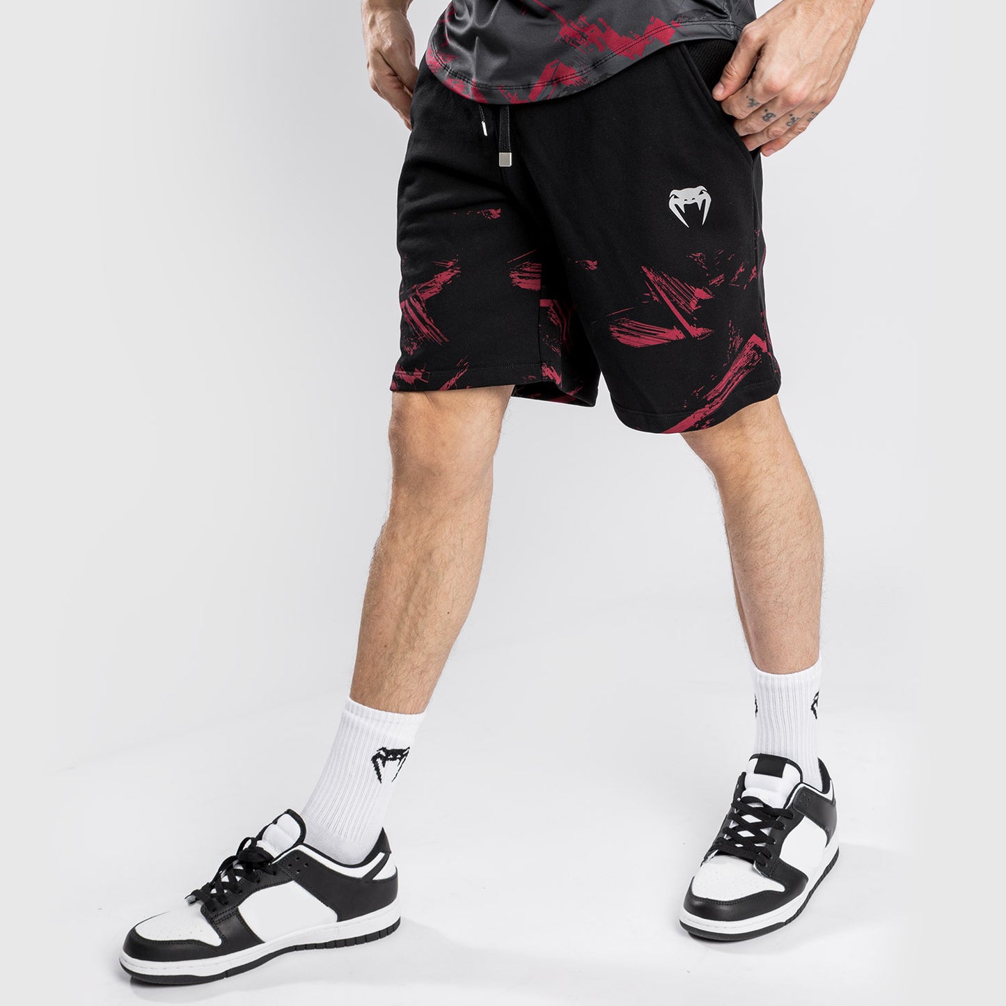 Venum UFC Authentic Fight Week Herren-2.0-Shorts – Schwarz/Rot