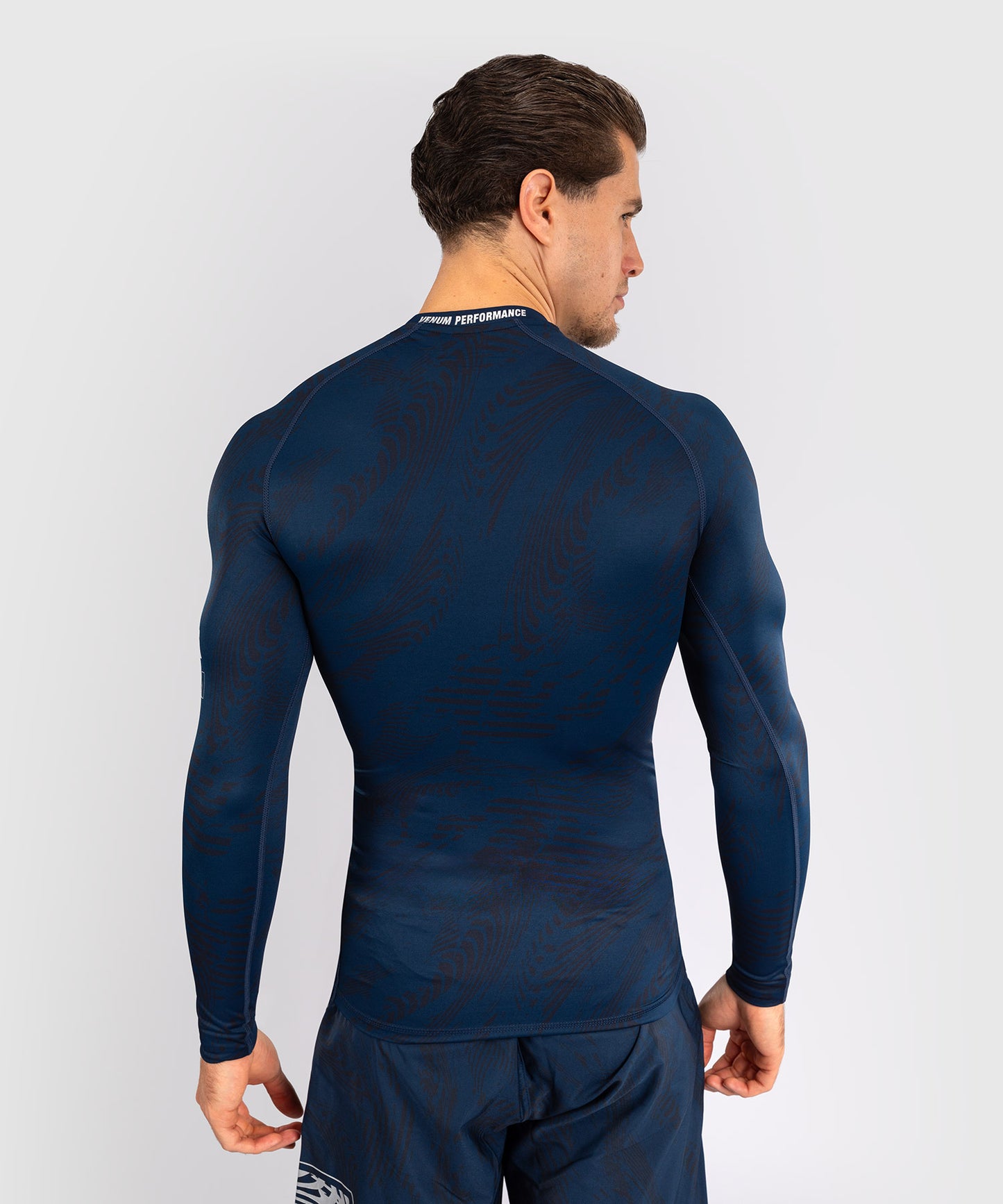 UFC Fusion by Venum Fight Week Herren Performance Langarm Rashguard - Ozeanisches Blau