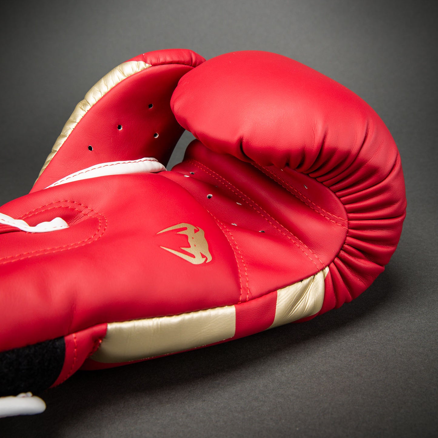 Venum Elite Boxhandschuhe - Rot