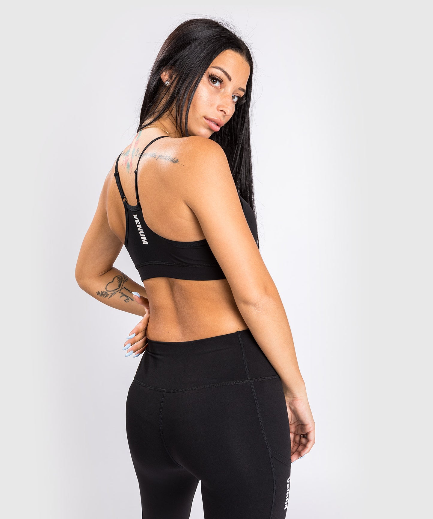 Venum Essential Low Impact Sport-BH - Schwarz