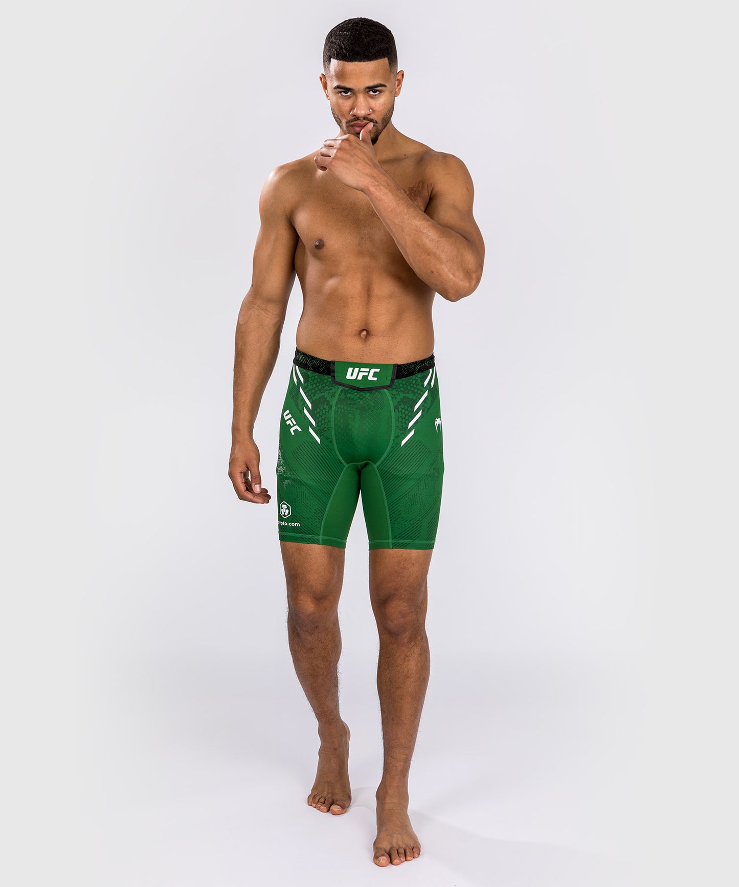 UFC Adrenaline by Venum Authentic Fight Night Vale Tudo Short für Männer - Grün