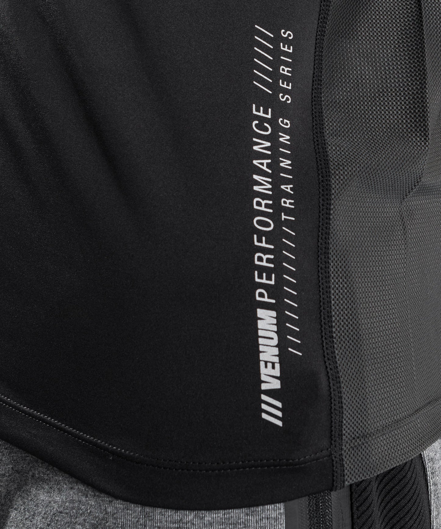 Venum Tempest 2.0 Dry Tech T-shirt : Schwarz / Grau