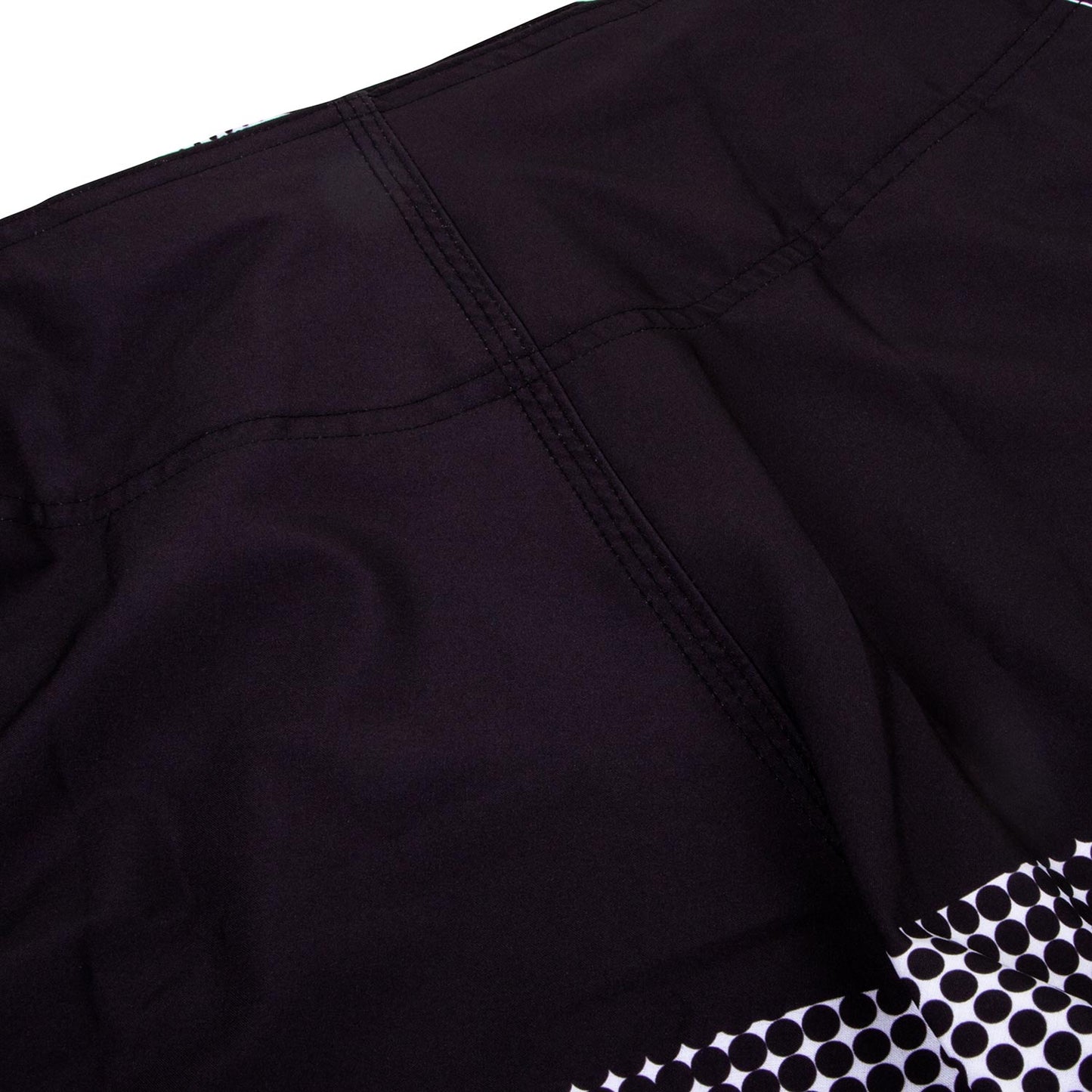 Venum Tempest 2.0 Kampfshorts - Schwarz/Weiß