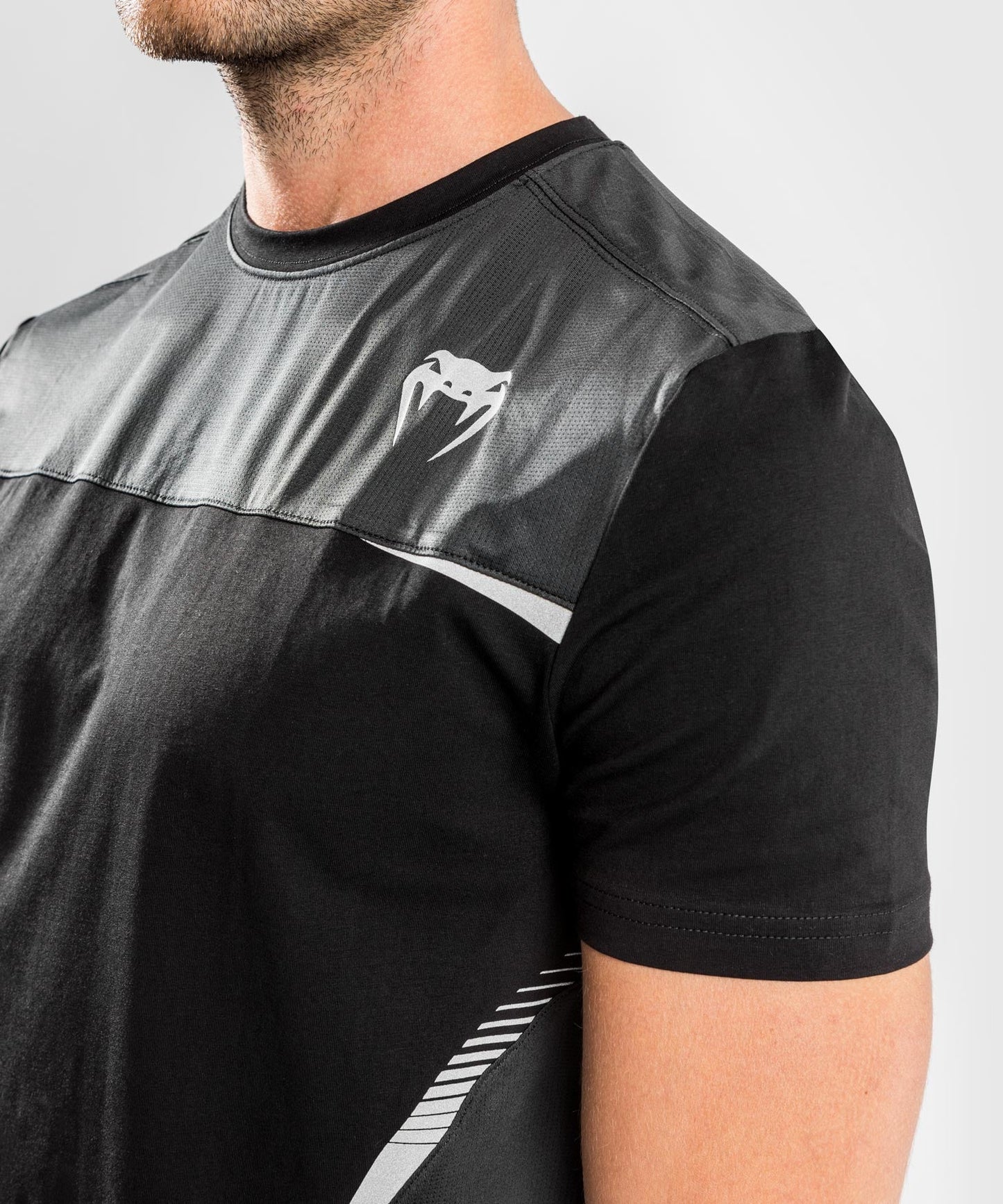 Venum Tempest 2.0 T-shirt : Schwarz / Grau