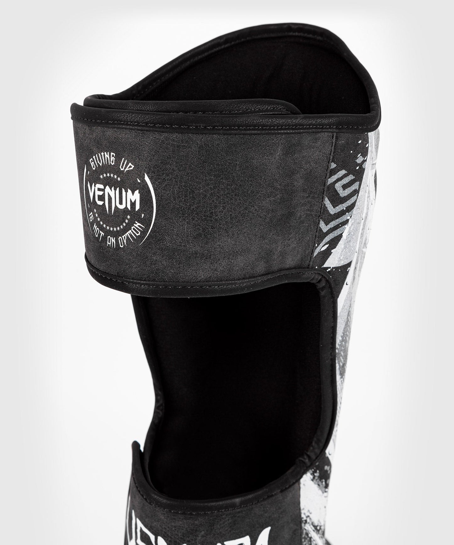 Venum GLDTR 4.0 Schienbeinschoner