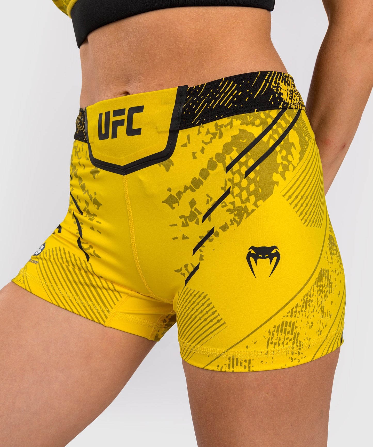 UFC Adrenaline by Venum Authentic Fight Night Vale Tudo Short für Frauen - kurze Passform - Gelb