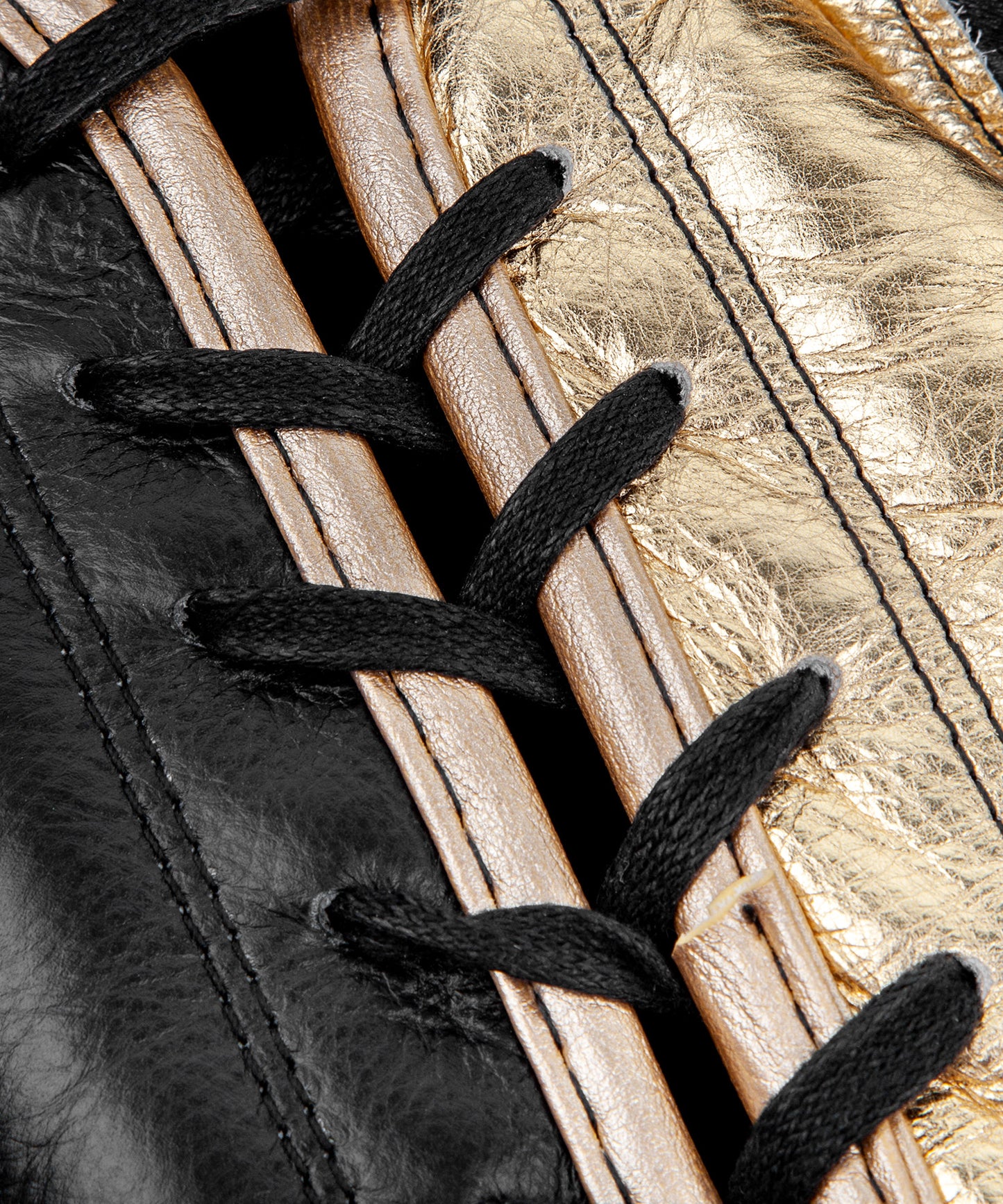 Venum Giant 2.0 professionelle Boxhandschuhe - MIT SCHNÜRUNG