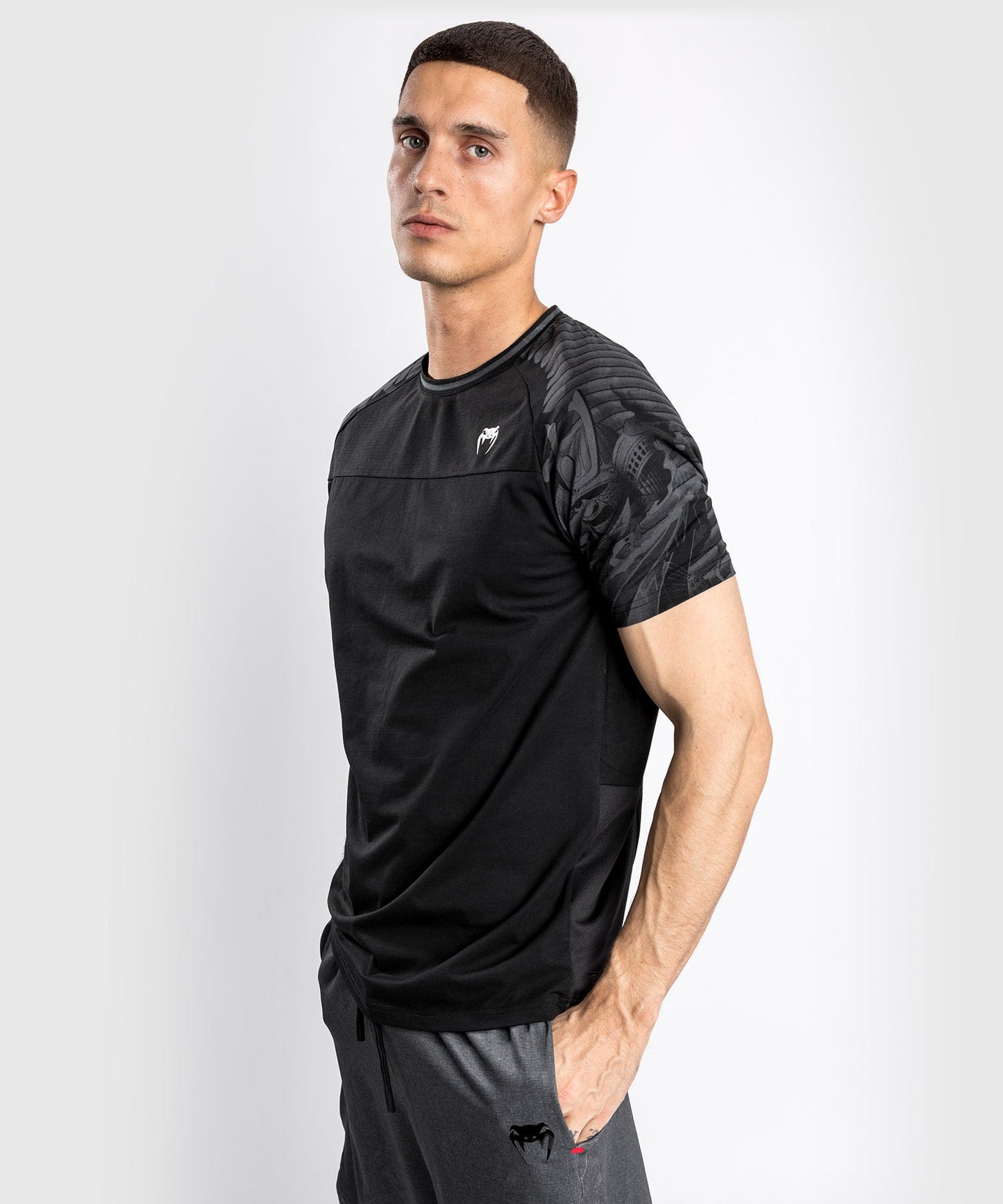 Venum YKZ21 T-Shirt - Schwarz/Schwarz