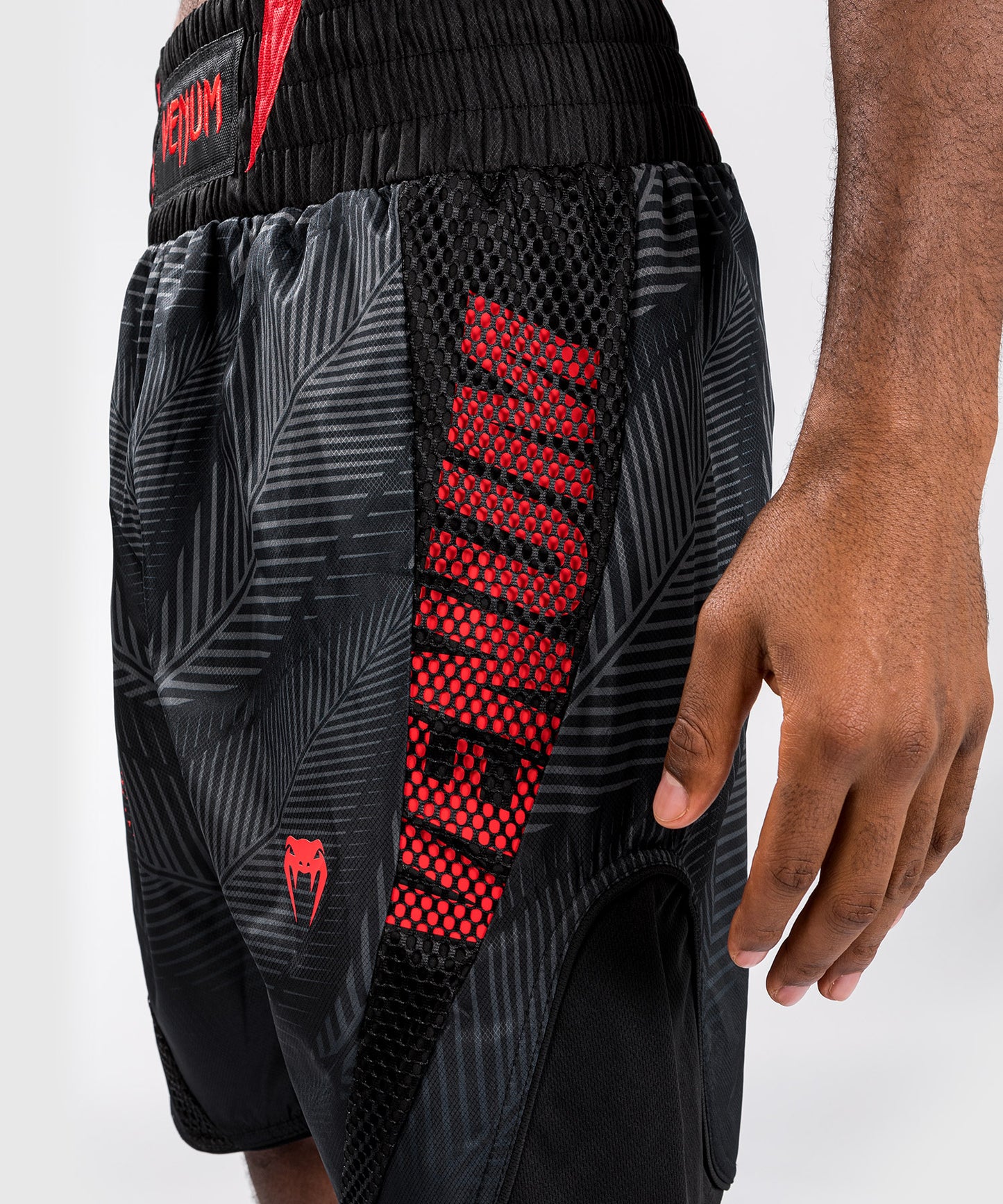 Venum Phantom Boxshorts - Schwarz/Rot