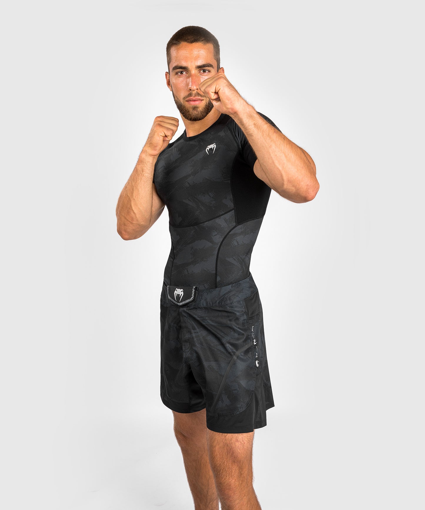 Venum Electron 3.0 Rashguard – Kurzarm – Schwarz